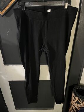 torrid Black Stretch Leggings. Live:#51